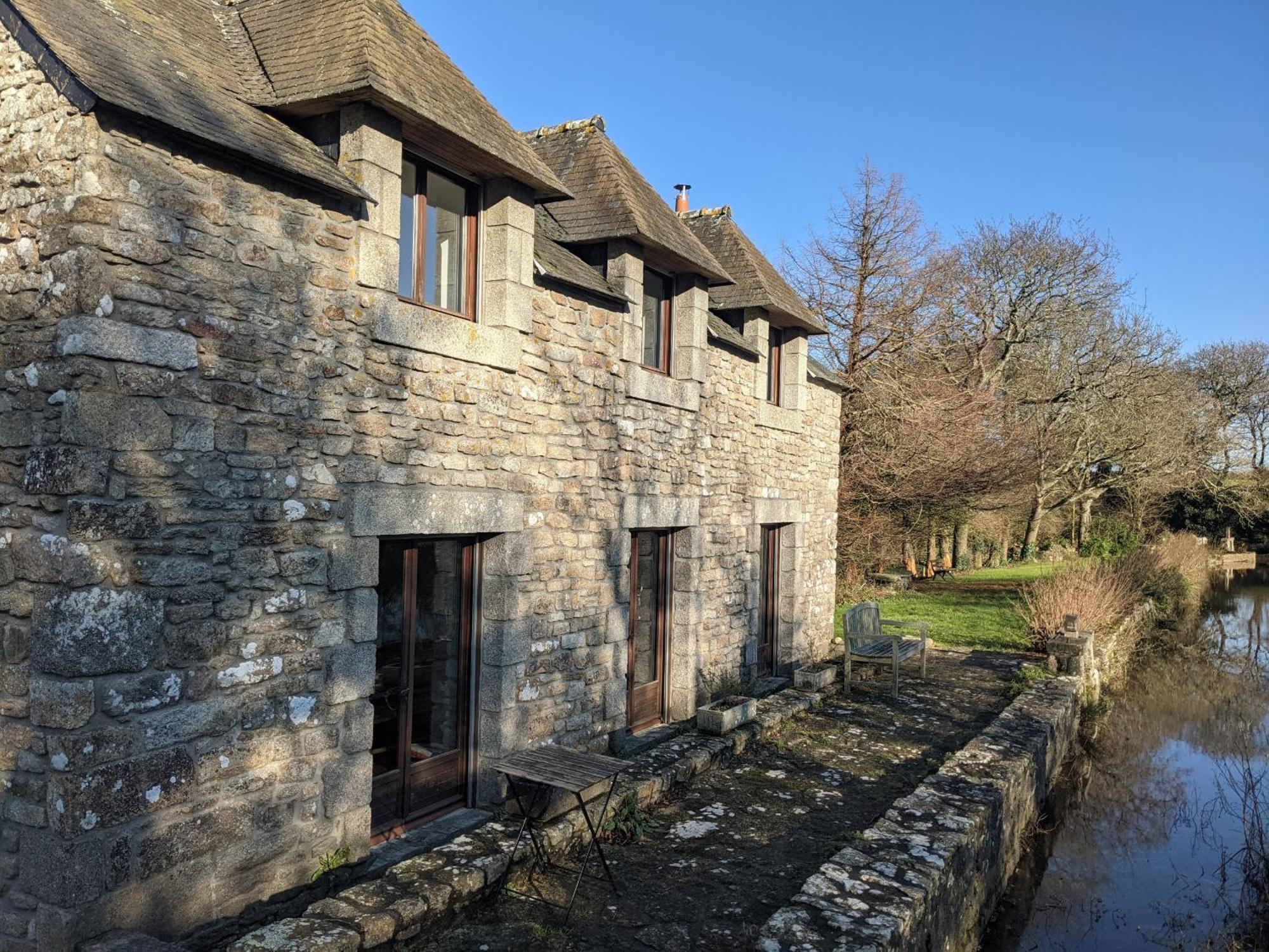 Ty Maen - Authentique Moulin Du 18Eme Proche Mer Plourin  Buitenkant foto